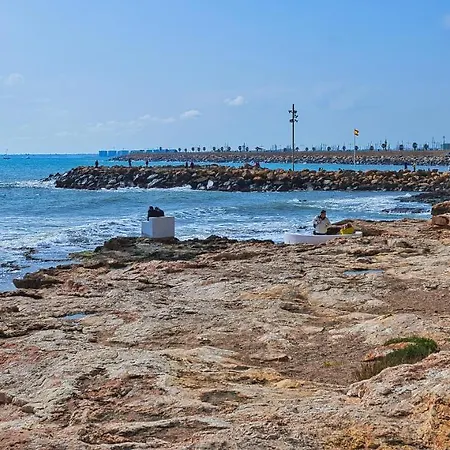Cozy Flat Near The Sea Torrevieja